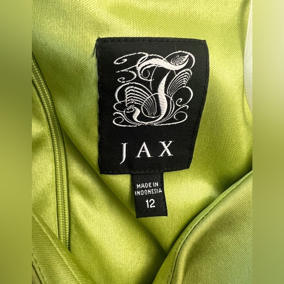 Lime Green Dress - Picture 3 of 3